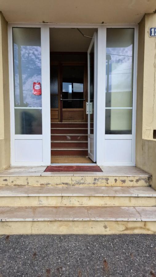 Studio 2 Pers Aux Inspirations 60S Chalon-sur-Saône Dış mekan fotoğraf