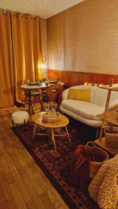 Studio 2 Pers Aux Inspirations 60S Chalon-sur-Saône Dış mekan fotoğraf