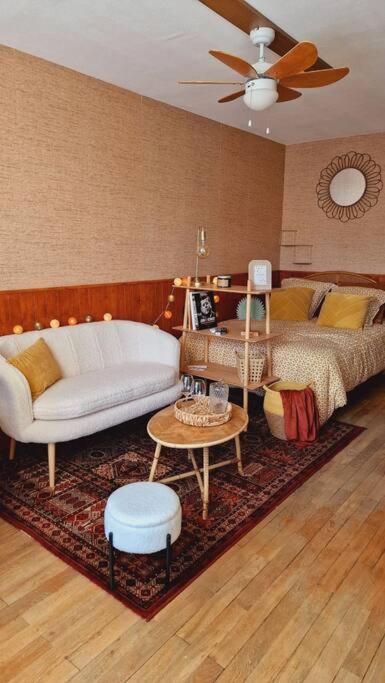 Studio 2 Pers Aux Inspirations 60S Chalon-sur-Saône Dış mekan fotoğraf